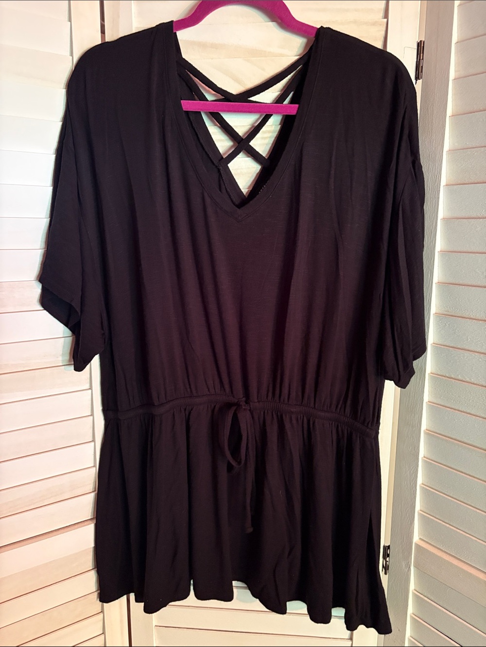 Lane Bryant Black V-Neck Crisscross Peplum Waist Top